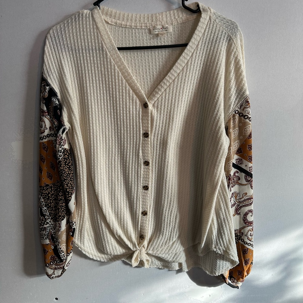 Ultra Flirt Cream Blouse with Patterned Sleeves